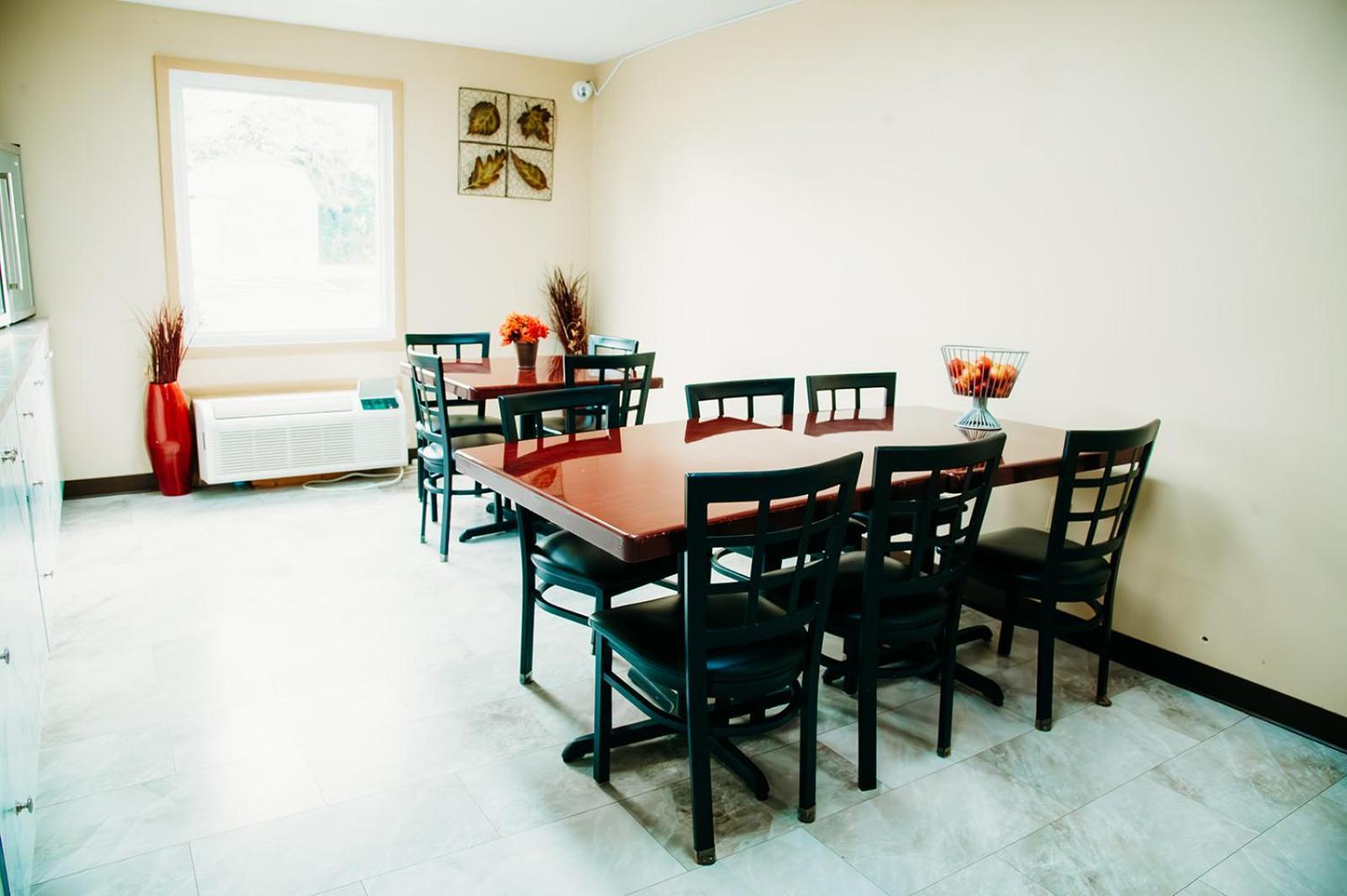 Country Garden & Suites Benton Εξωτερικό φωτογραφία